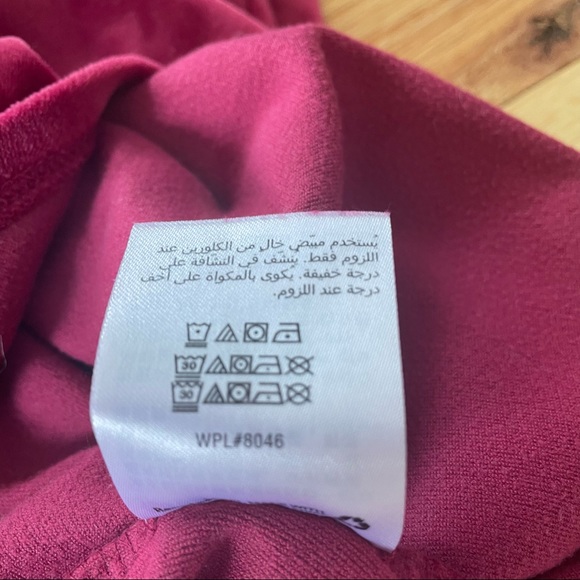 Alfani Intimates Velvet Hoodie Size Large - Picture 6 of 6